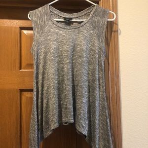 LAST CALL‼️ Mossimo Gray Flowy Tank - worn once!
